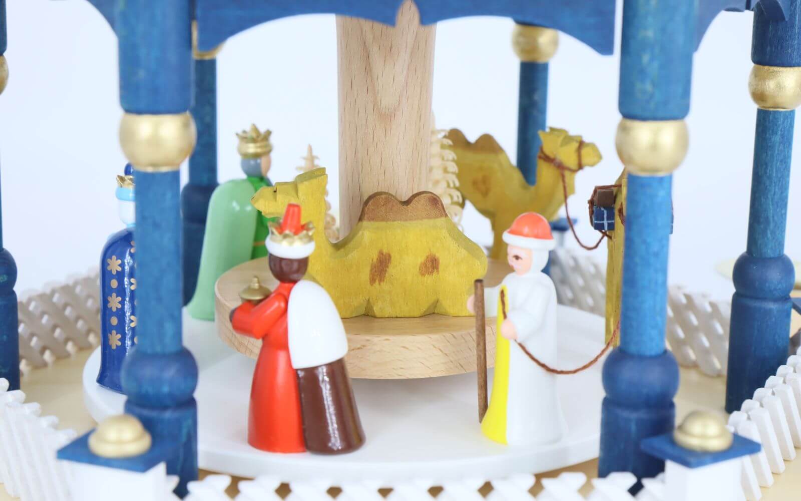 German Christmas Pyramid with Holy Family, 4-Tier, Colorful, 21.2 in (54 cm) by Richard Glässer_3