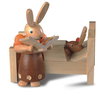 Easter bunny - Mother tells bedtime story, 10 cm, natural by Müller Kleinkunst