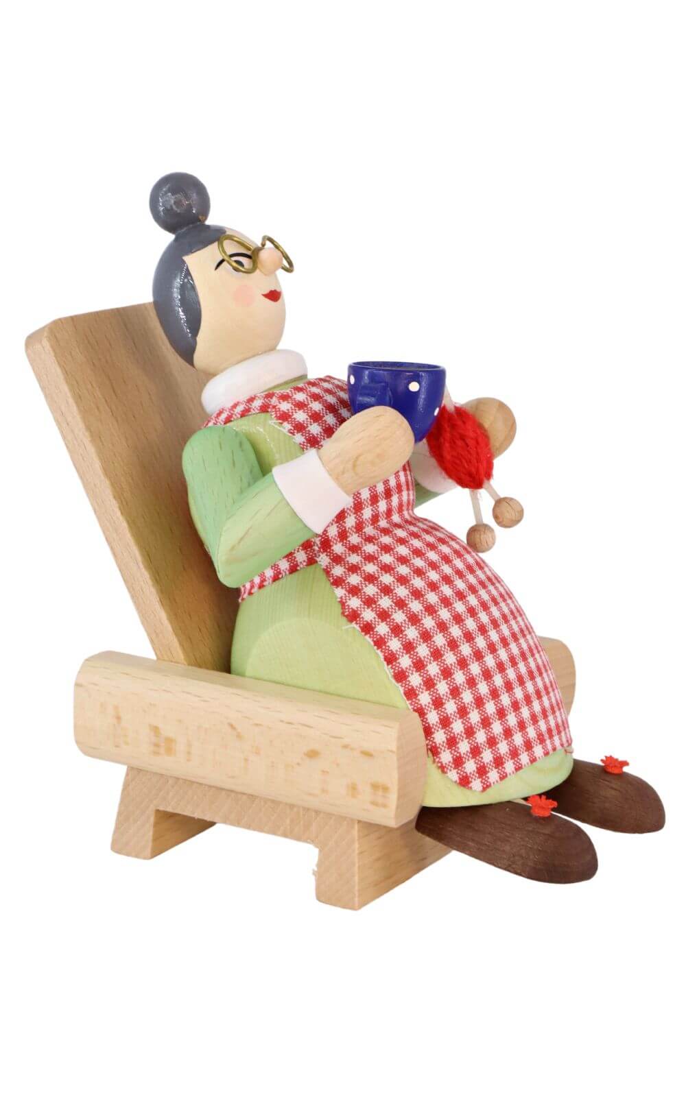 Smoking man Grandma in an armchair, 13 cm, colored by Richard Glässer_3