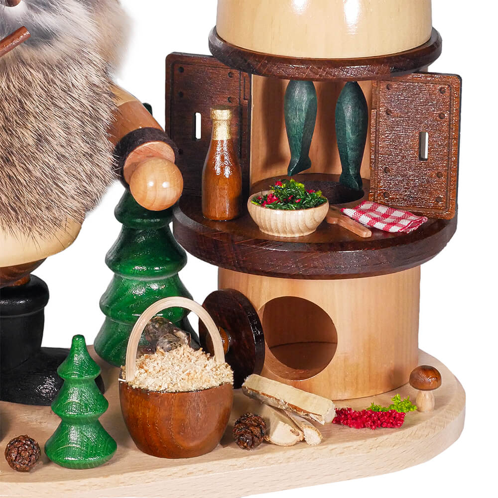 Smoker Gnome with Smoking Oven, 26 cm by DWU Drechselwerkstatt Uhlig_1