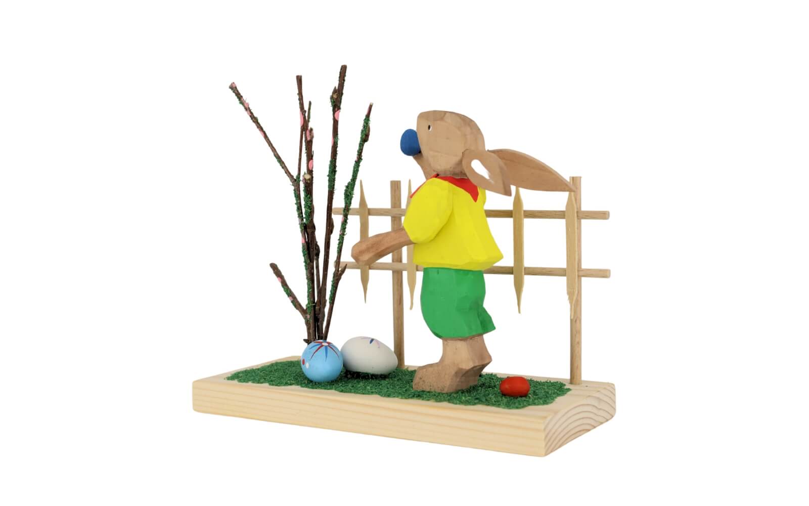 Easter bunny with garden fence, carved by Bettina Franke_3