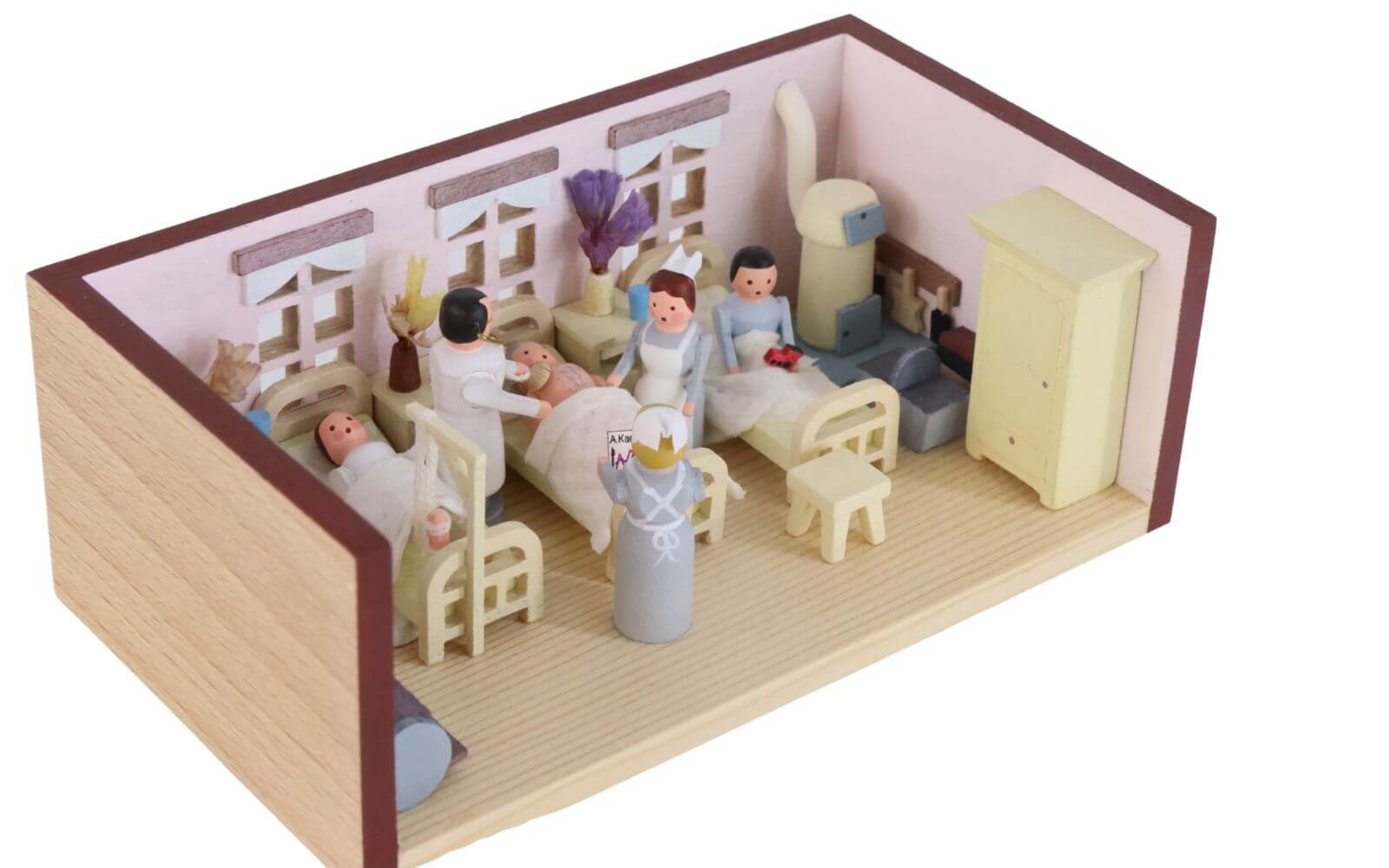 Miniature room sickroom by Gunter Flath_3