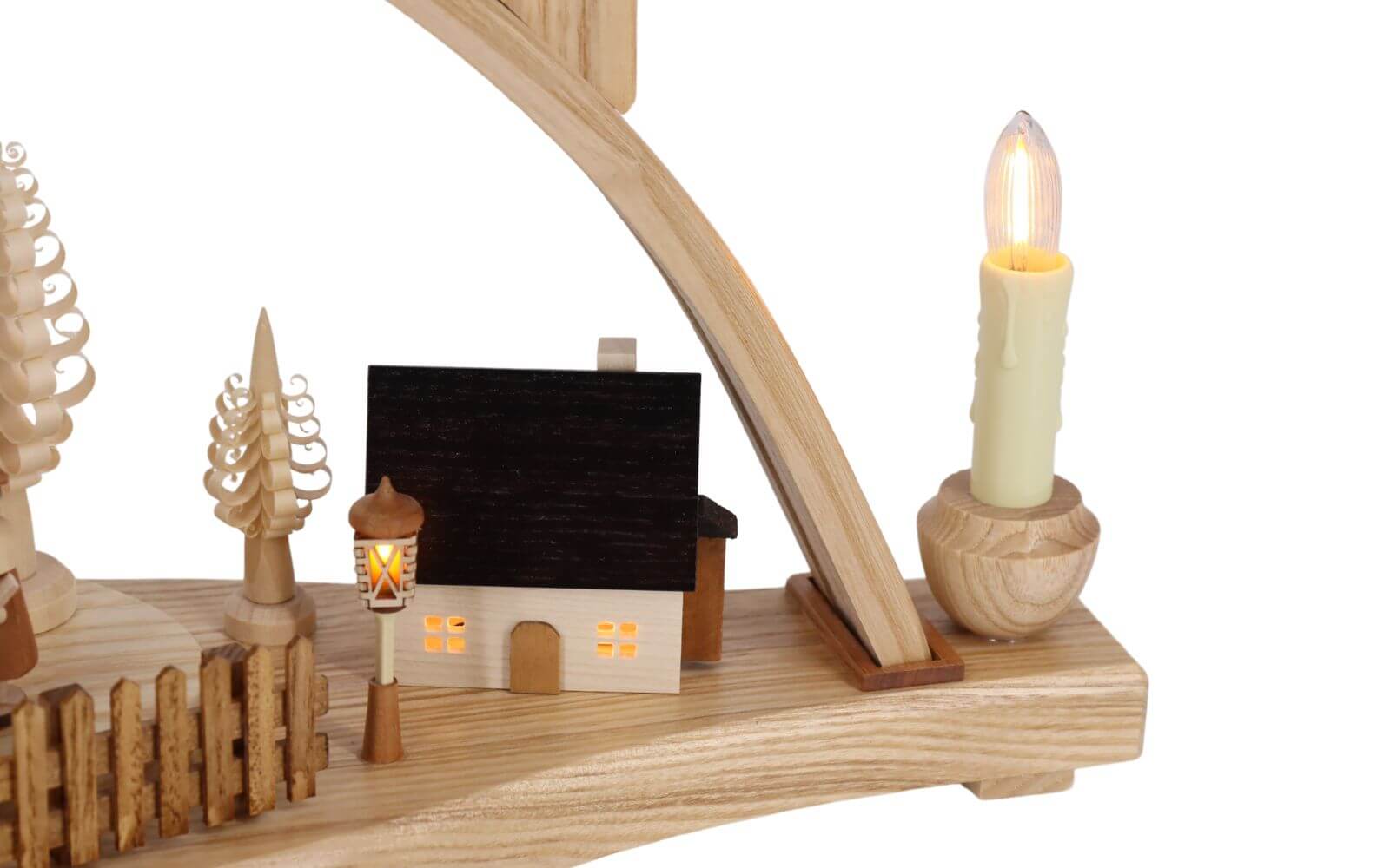 LED candle arch with illuminated Seiffen church, houses and lanterns, 54 cm by Knuth Neuber_5