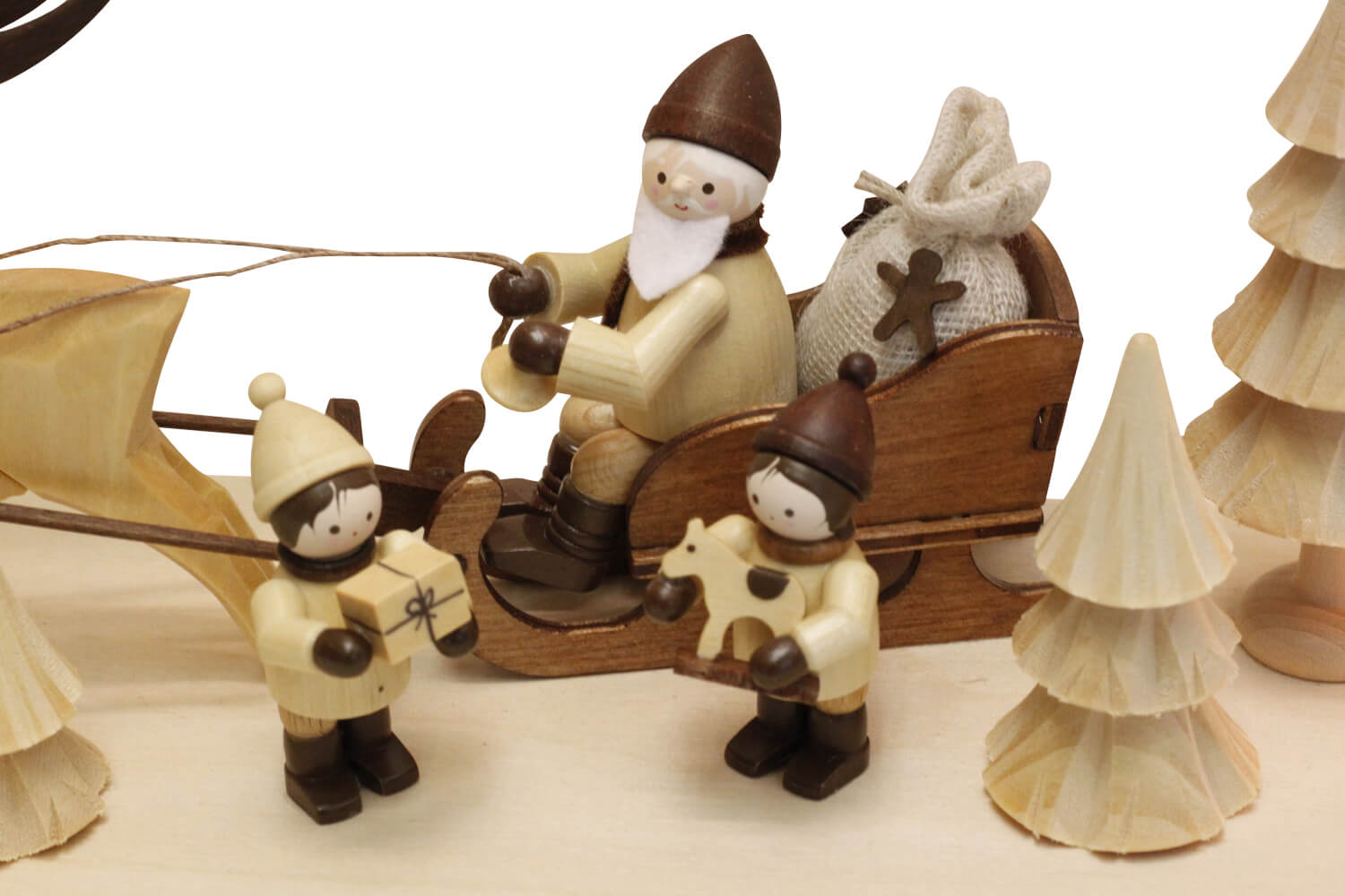 Candle arch reindeer sleigh, 63 cm by Romy Thiel_5
