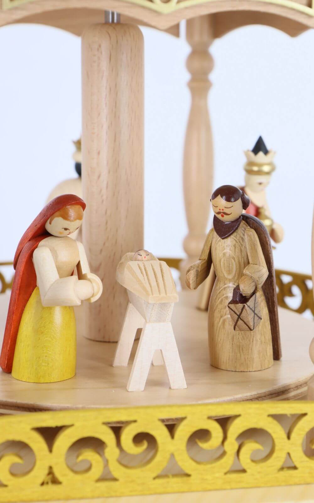 Christmas pyramid Nativity, 4-tier, natural with gold decorations by Richard Glässer_4