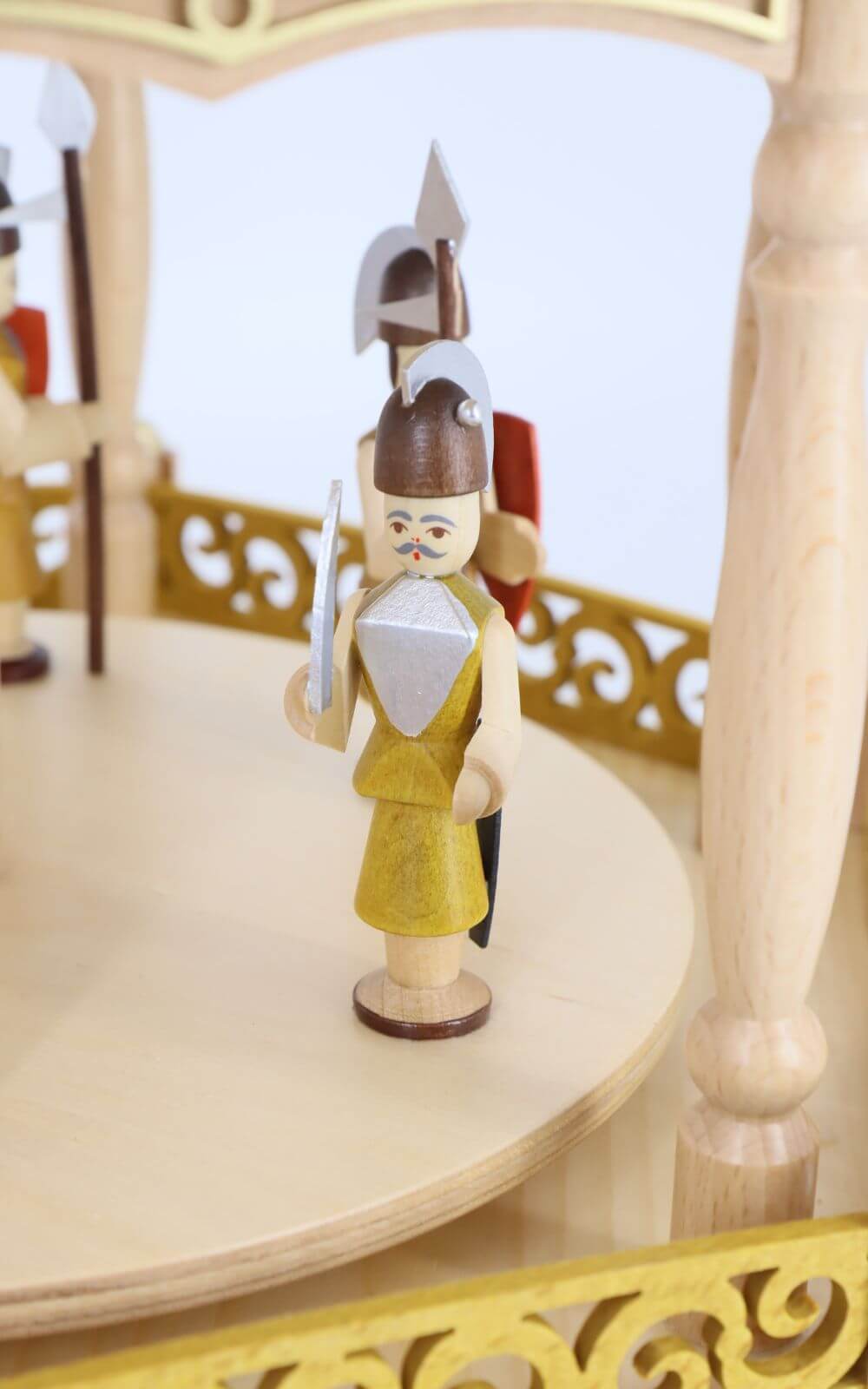 Christmas pyramid Nativity, 4-tier, natural with gold decorations by Richard Glässer_3