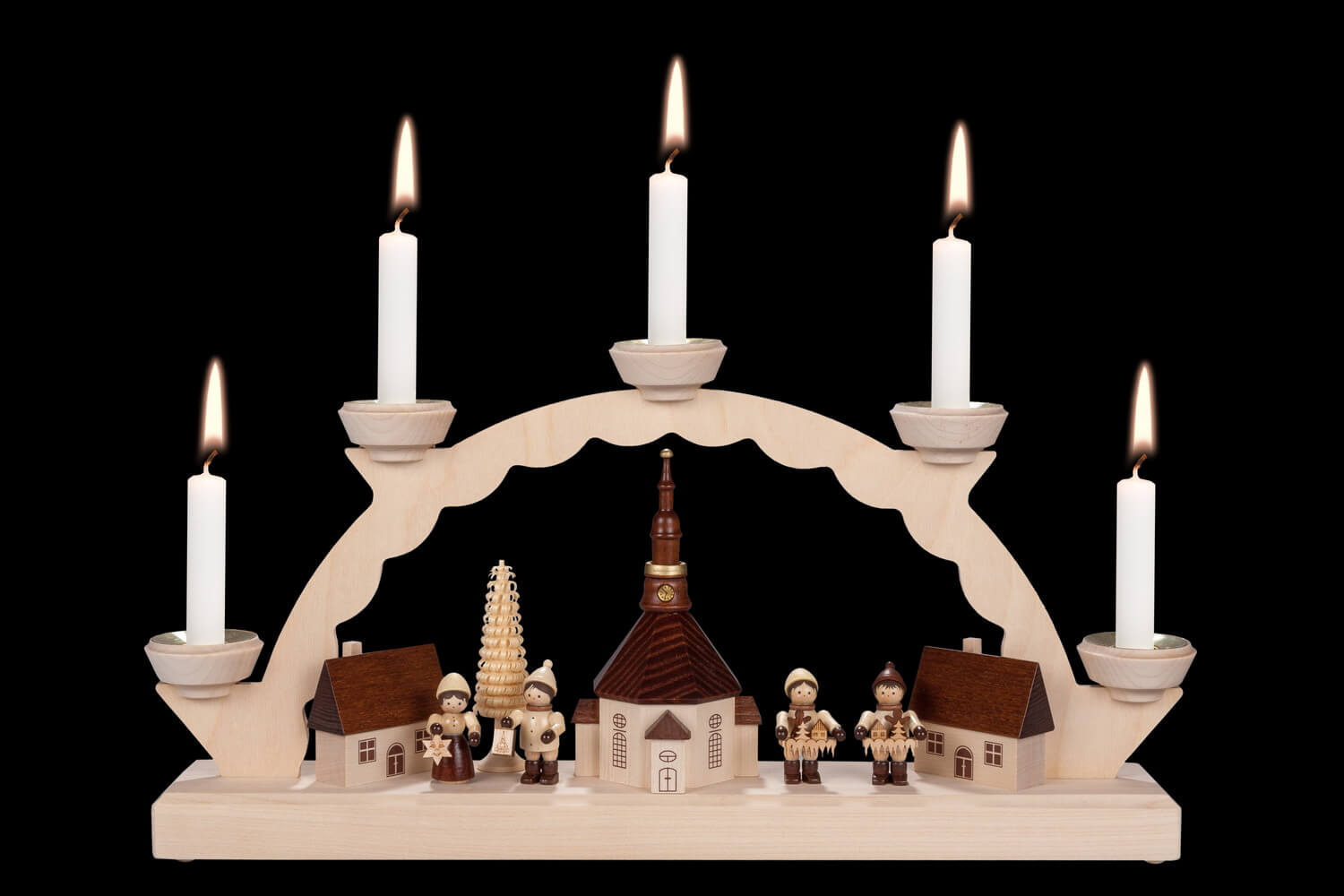 Candle arch Seiffen village with Romy Thiel children for wax candles by SEIFFEN.COM_2